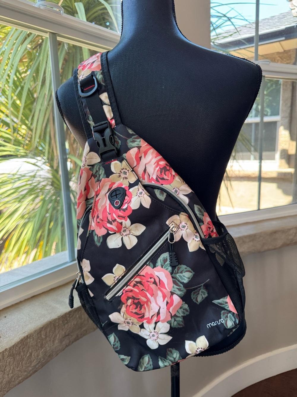 MOSISO Crossbody Sling Bag Shoulder Backpack, Hiking Daypack